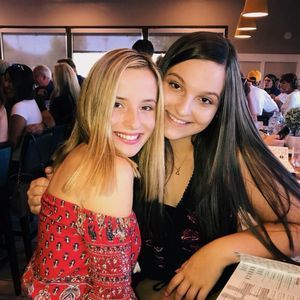 Meet your Posher, Isabelle